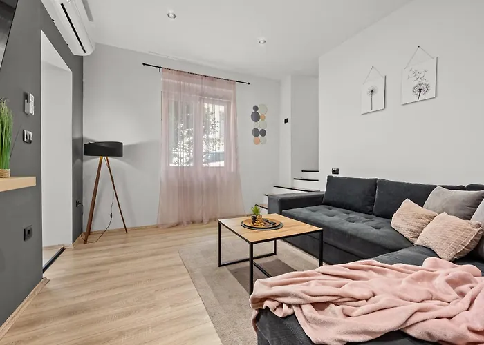 Apartment Rose Pula